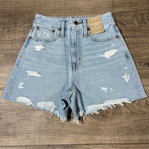 Madewell The Momjean Short Light Wash Distressed Denim Shorts NWT